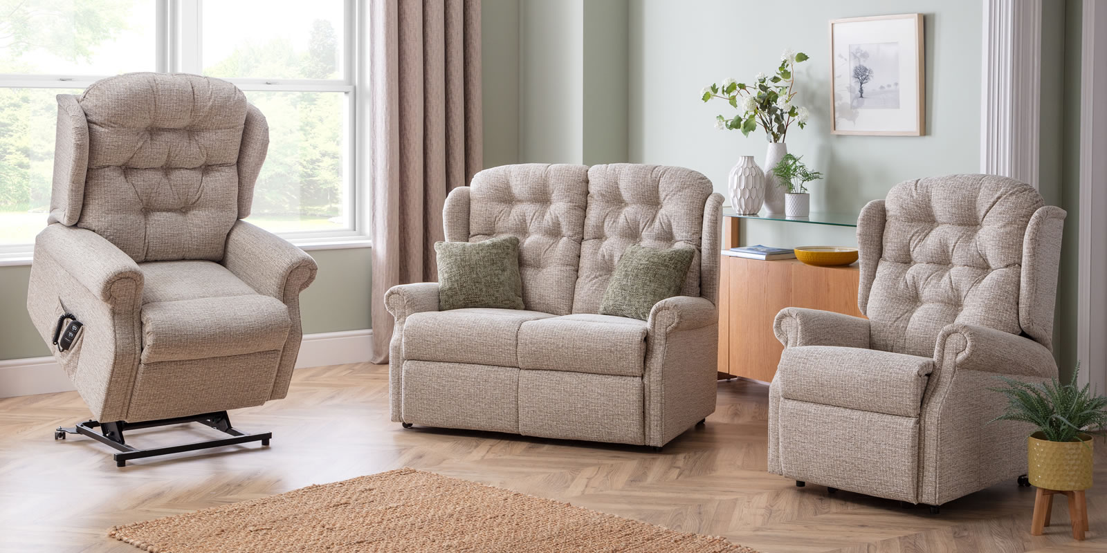 Celebrity Furniture Woburn Range Roomset